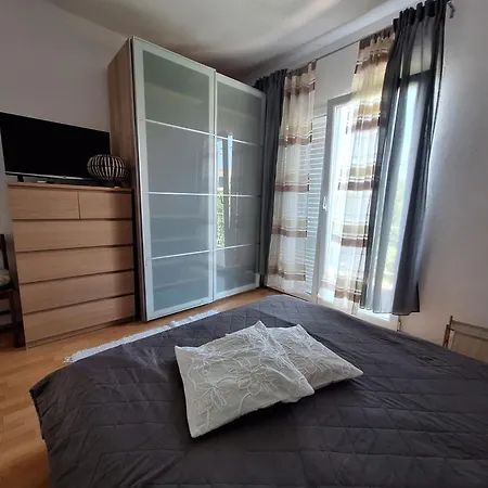 Under The Fig Tree Apartament *